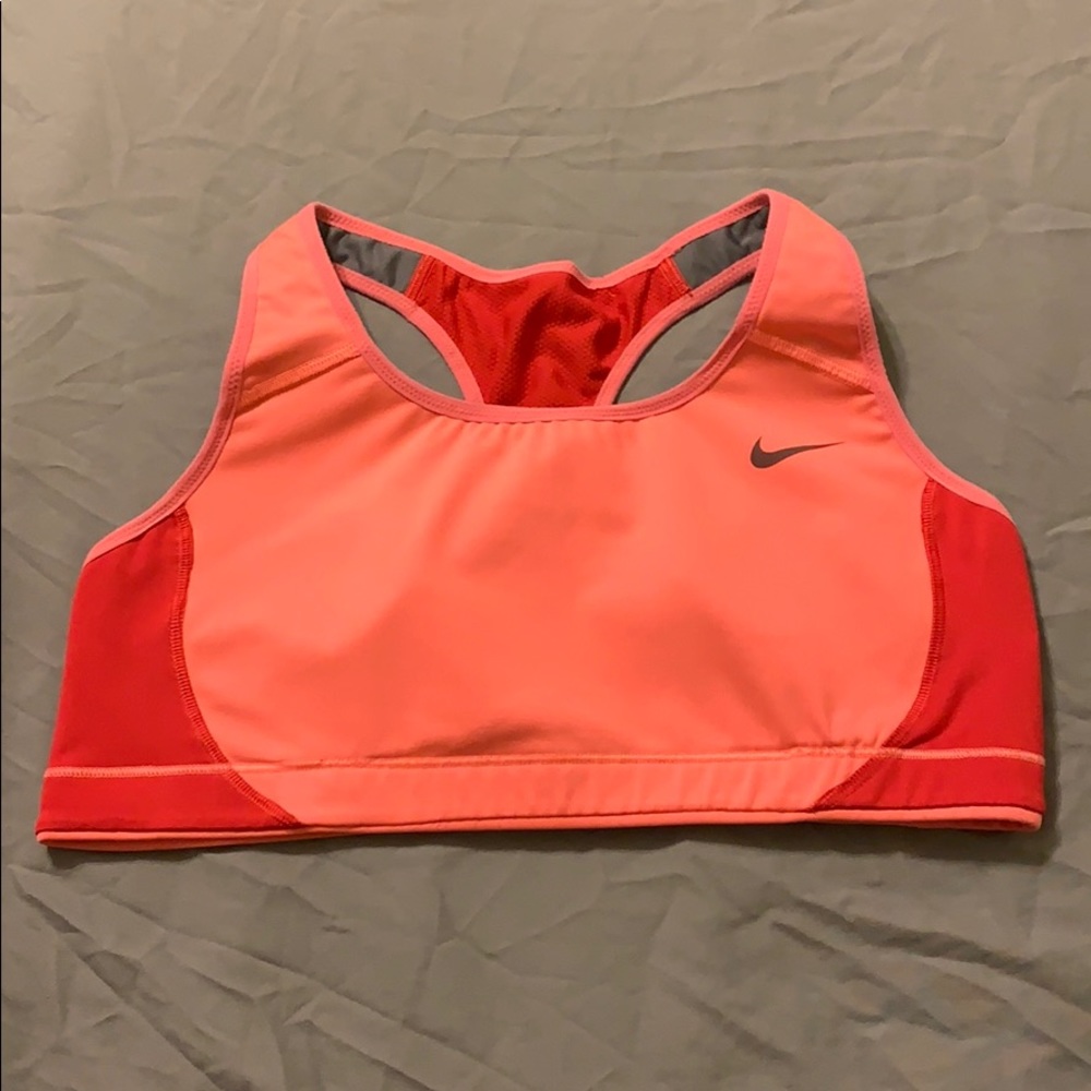 Medium Women’s Nike Sports Bra
